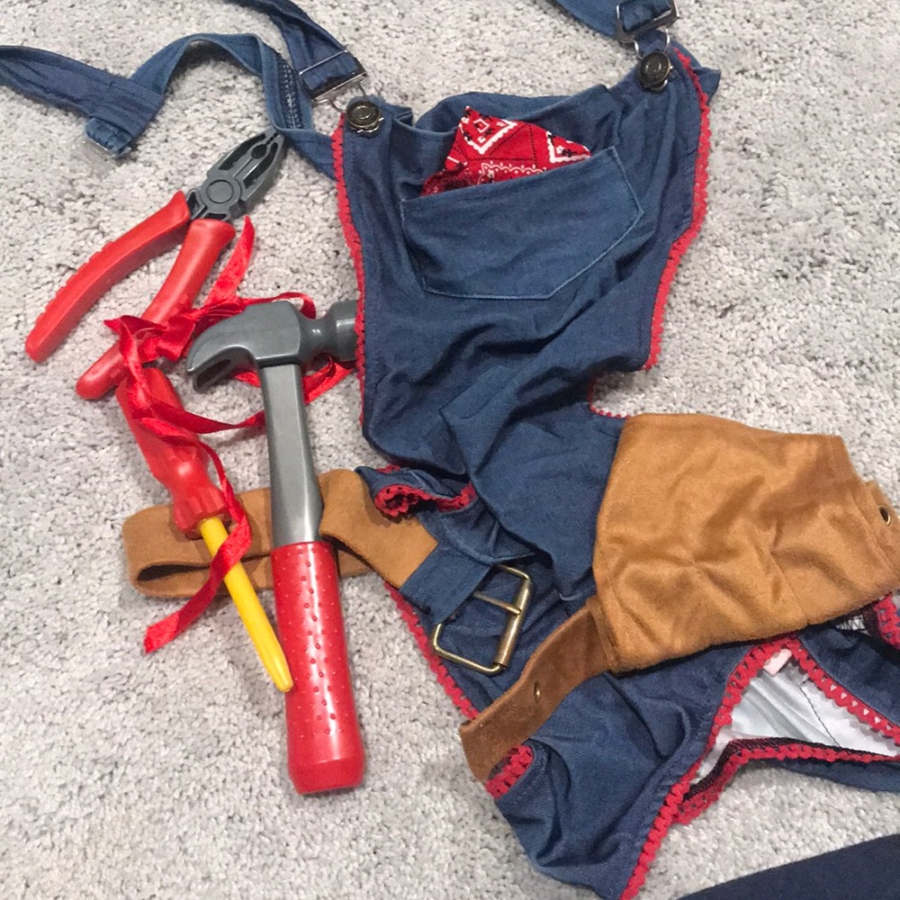 Sexy Handy Honey Costume View 4